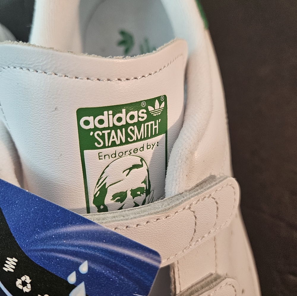 Stan Smith Velcro Adidas Shoes - Picture 3 of 8